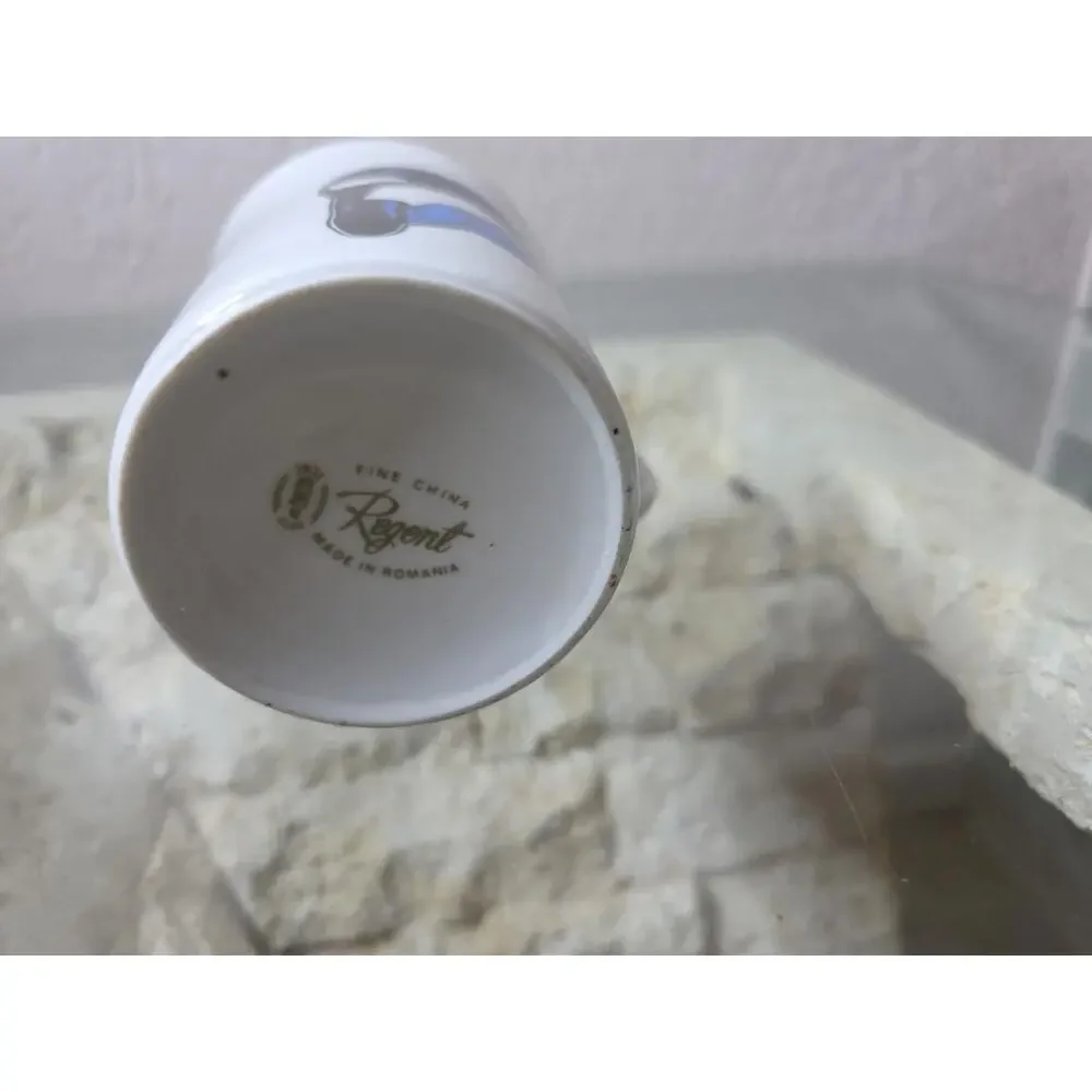 MARINELAND Milk Glass Coffee Mug Niagara Falls Canada Whales Nautical Cup Orca